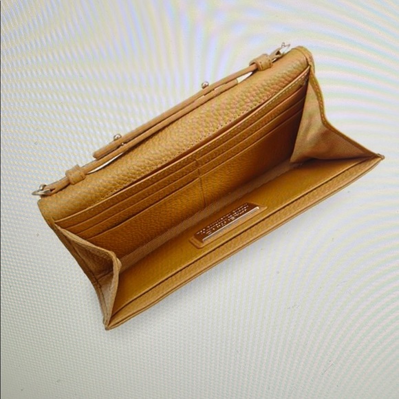 🔥 Valentino handbag🔥 - Picture 2 of 5